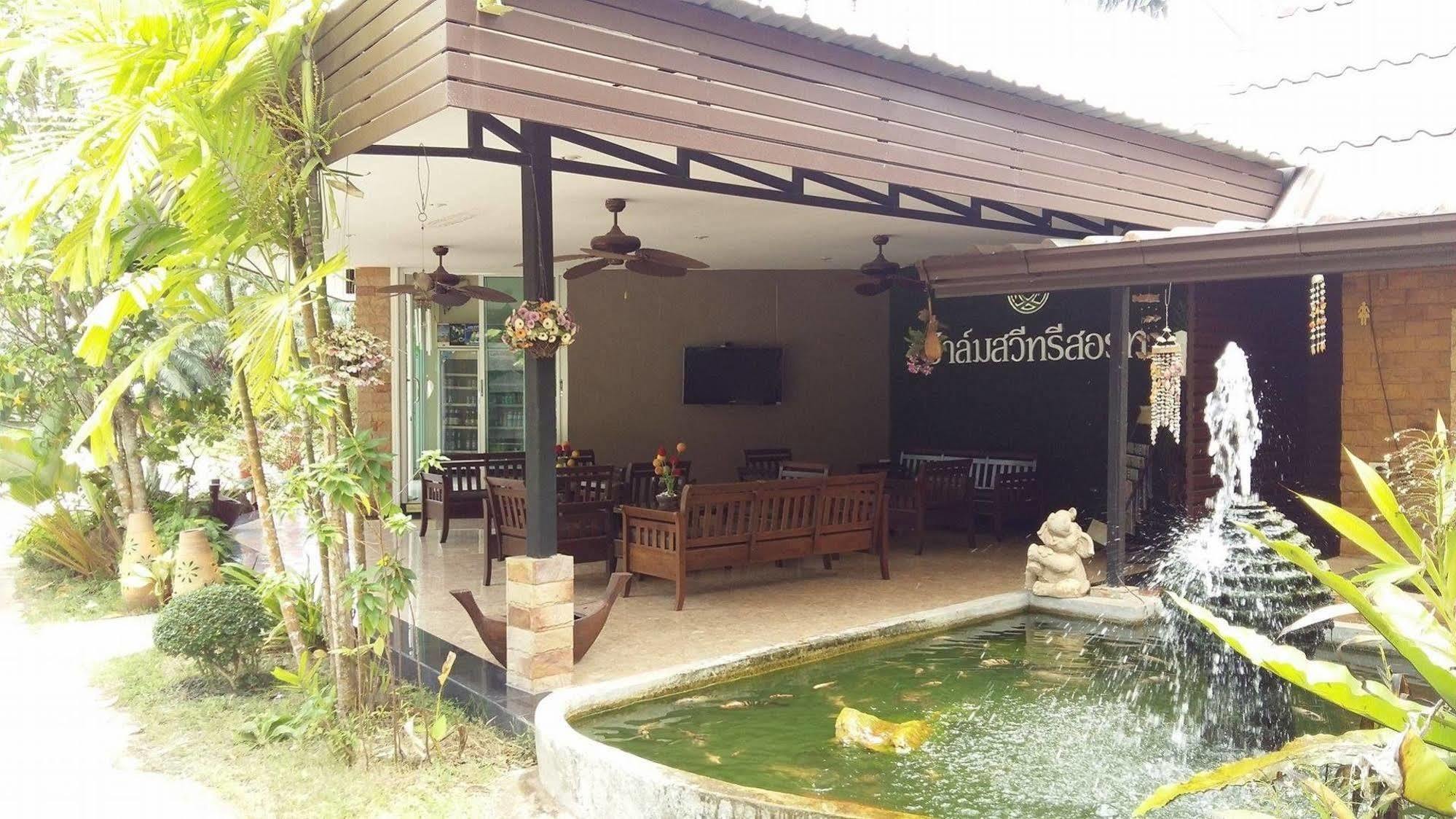 Palm Sweet Resort Chumphon Exterior photo